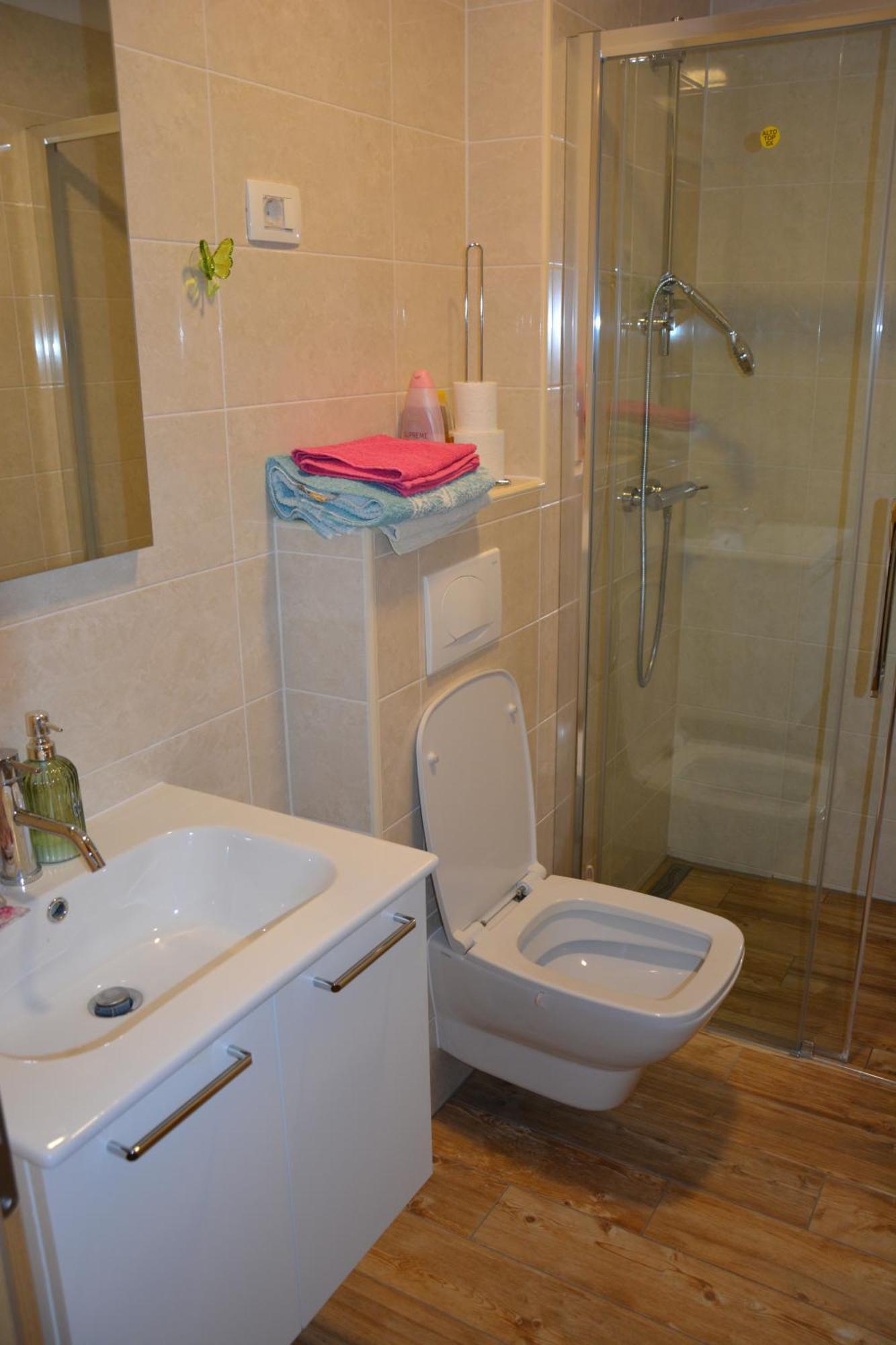 Apartmaji Kobal Col Ngoại thất bức ảnh