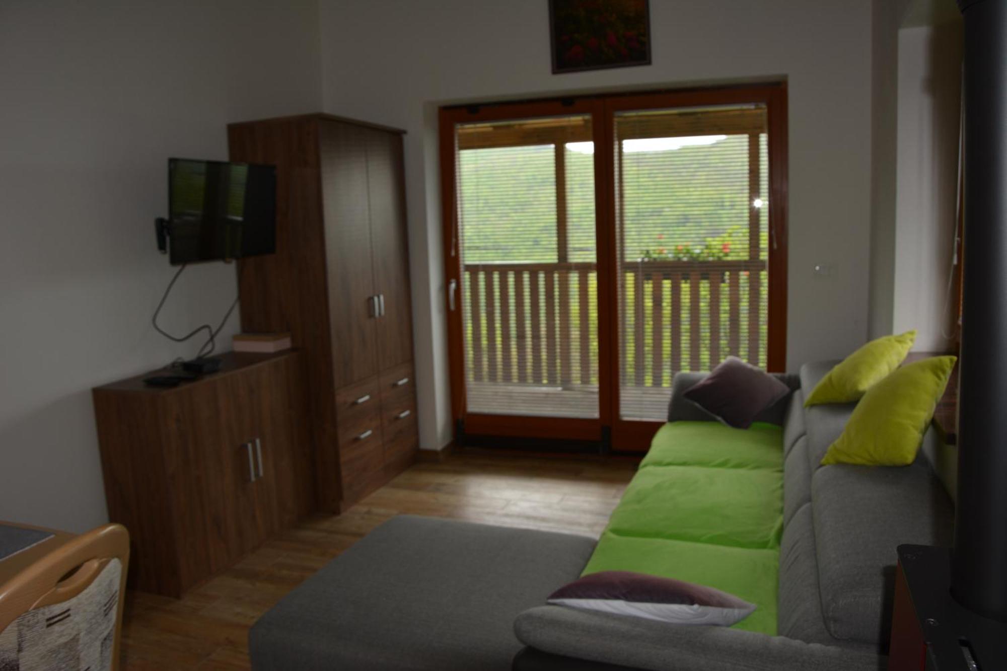 Apartmaji Kobal Col Ngoại thất bức ảnh